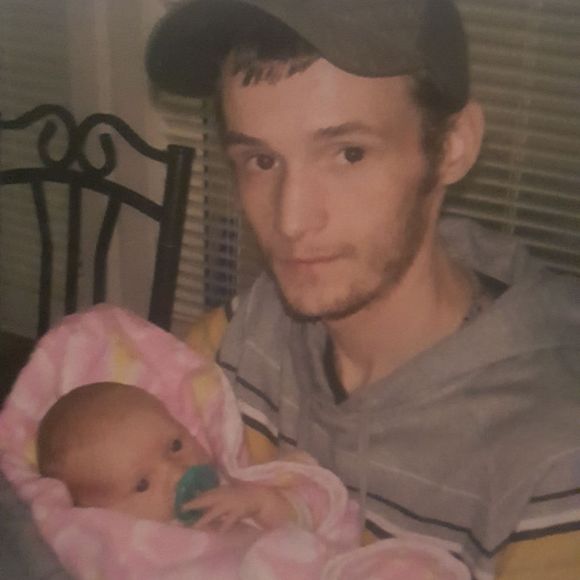 Meet your Posher, Sarina - Picture 1 of 1